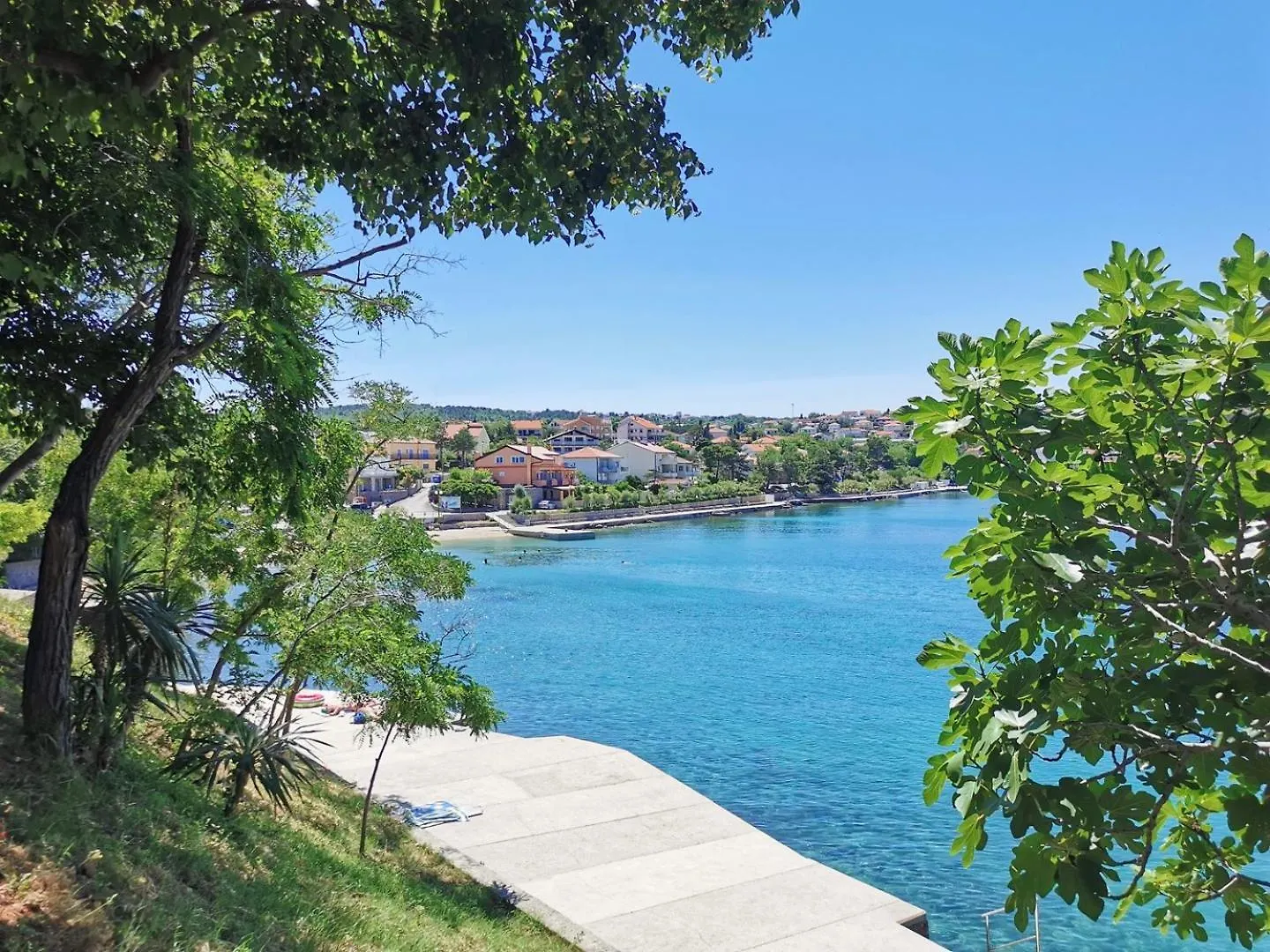 Apartments Nikolic Silo  3*, Silo (Krk) Croatia