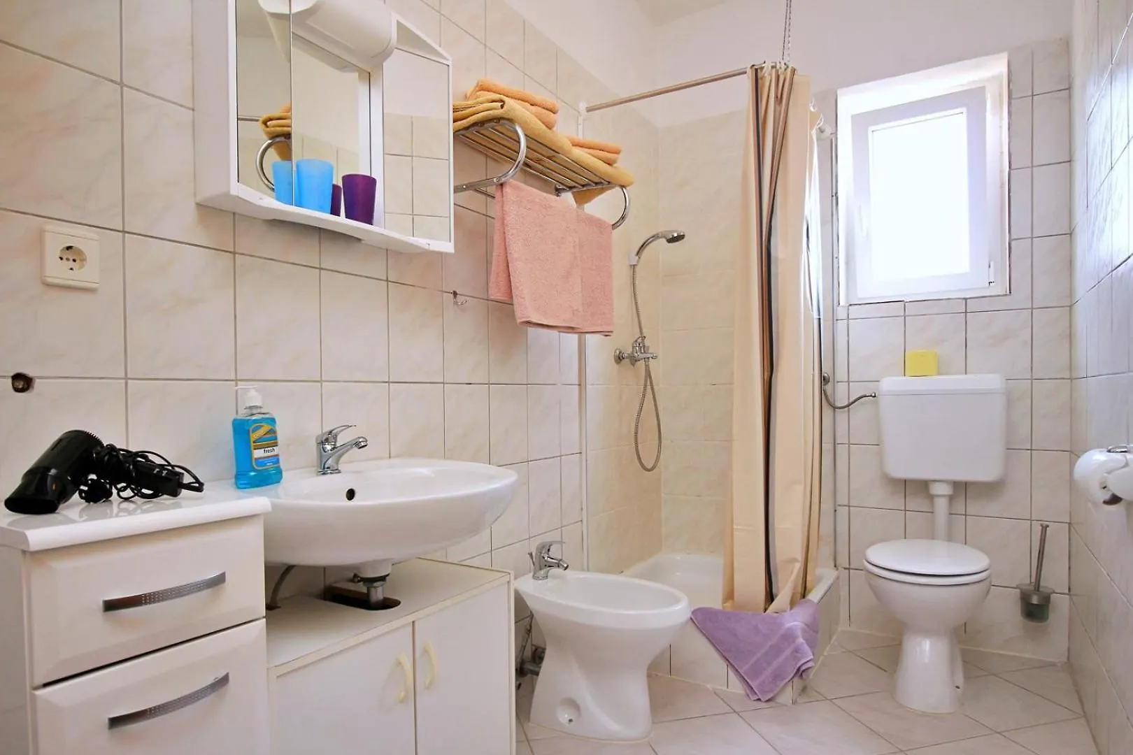 Apartments Nikolic Silo  Guest house